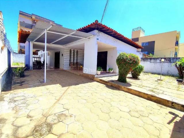 Casa / Sobrado para Venda em Teresina/PI Cabral 4 Quartos