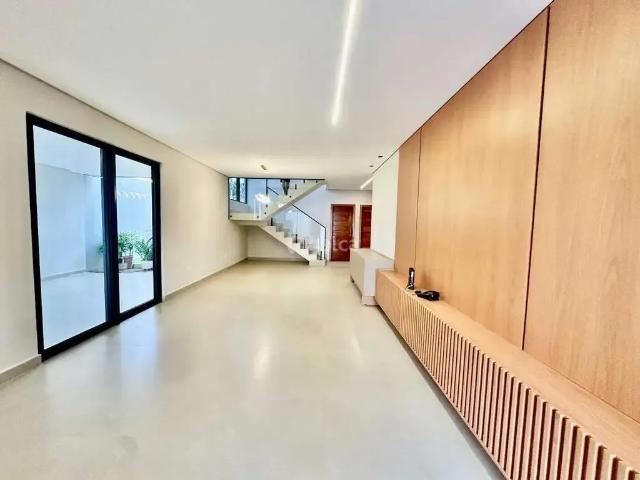 Casa / Sobrado para Venda em Teresina/PI Ininga 4 Quartos