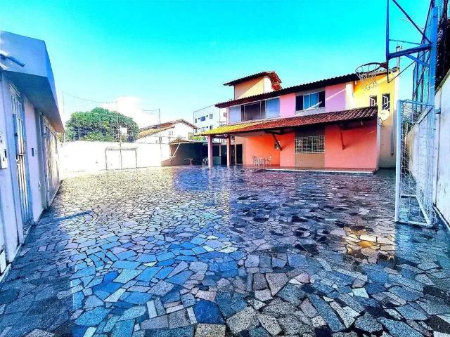 Casa / Sobrado para Venda em Teresina/PI Ininga 3 Quartos