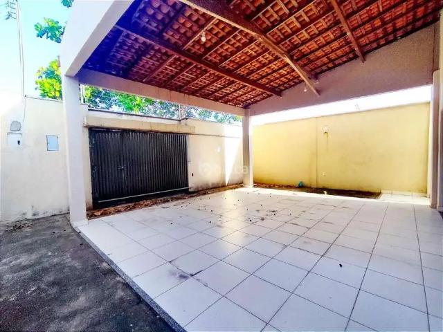 Casa / Sobrado para Venda em Teresina/PI Piçarreira 3 Quartos