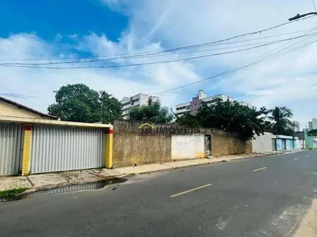 Casa / Sobrado para Venda em Teresina/PI Planalto 4 Quartos
