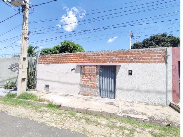 Casa / Sobrado para Venda em Teresina/PI Porenquanto 3 Quartos