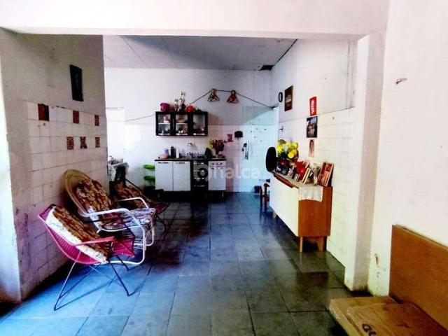 Casa / Sobrado para Venda em Teresina/PI Porenquanto 4 Quartos