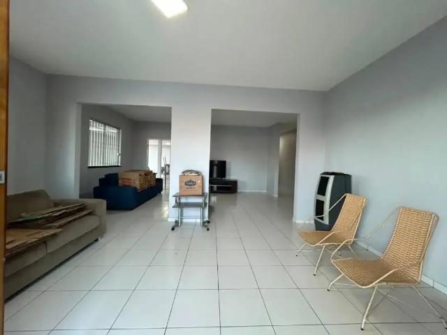Casa / Sobrado para Venda em Teresina/PI São Cristóvão 3 Quartos