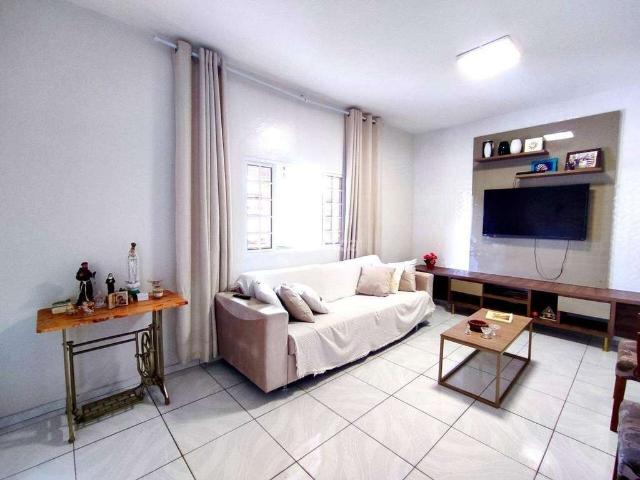 Casa / Sobrado para Venda em Teresina/PI São Cristóvão 3 Quartos