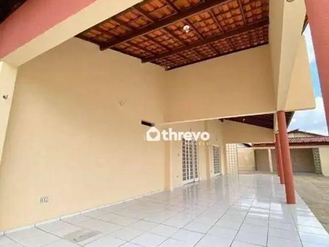 Casa / Sobrado para Venda em Teresina/PI São João 5 Quartos
