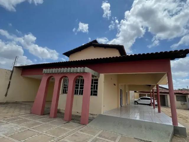 Casa / Sobrado para Venda em Teresina/PI São João 6 Quartos