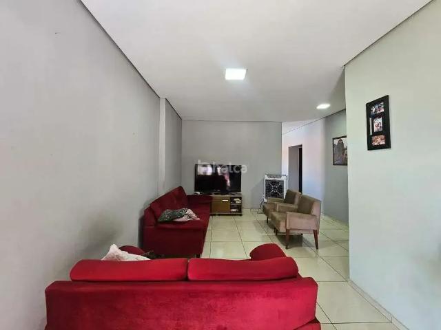 Casa / Sobrado para Venda em Teresina/PI Saci 3 Quartos
