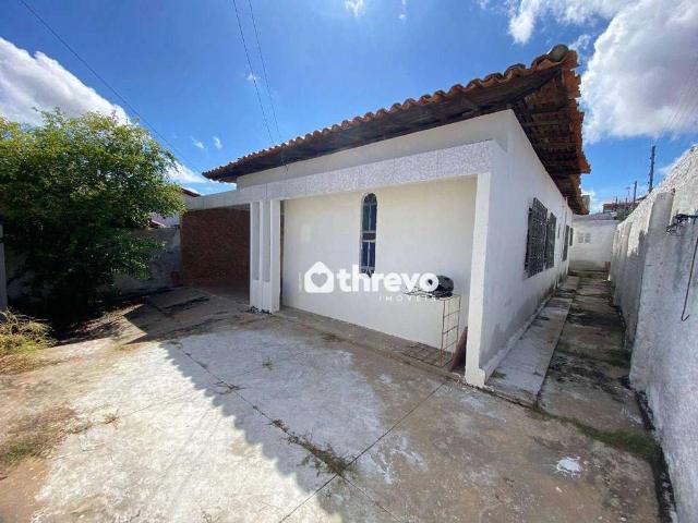 Casa / Sobrado para Venda em Teresina/PI Saci 3 Quartos