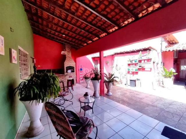 Casa / Sobrado para Venda em Teresina/PI Tabuleta 5 Quartos
