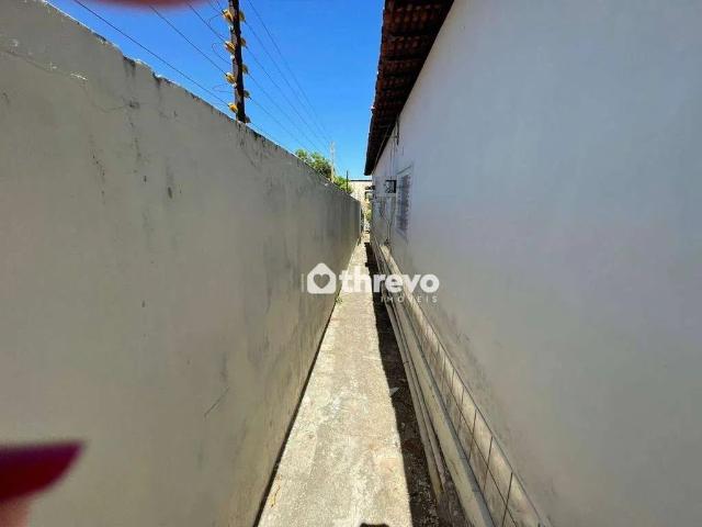 Casa / Sobrado para Venda em Teresina/PI Três Andares 3 Quartos