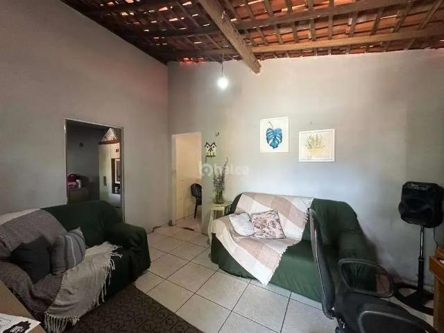 Casa / Sobrado para Venda em Teresina/PI Vale Quem Tem 2 Quartos