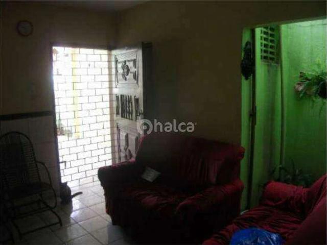 Casa / Sobrado para Venda em Teresina/PI Vermelha 5 Quartos
