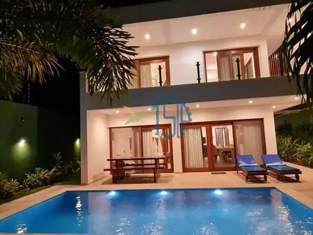 Casa / Sobrado para Venda em Tibau do Sul/RN Centro 4 Quartos