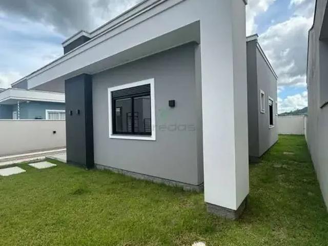 Casa / Sobrado para Venda em Tijucas/SC Areias 3 Quartos