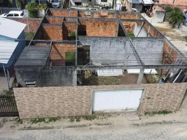 Casa / Sobrado para Venda em Tijucas/SC Areias 3 Quartos