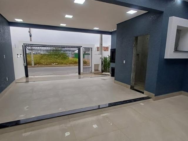 Casa / Sobrado para Venda em Tijucas/SC Areias 3 Quartos