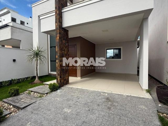 Casa / Sobrado para Venda em Tijucas/SC Areias 3 Quartos