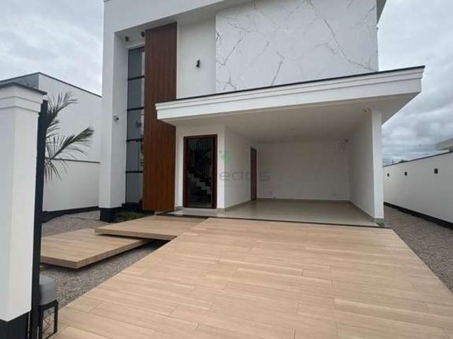 Casa / Sobrado para Venda em Tijucas/SC Joaia 3 Quartos