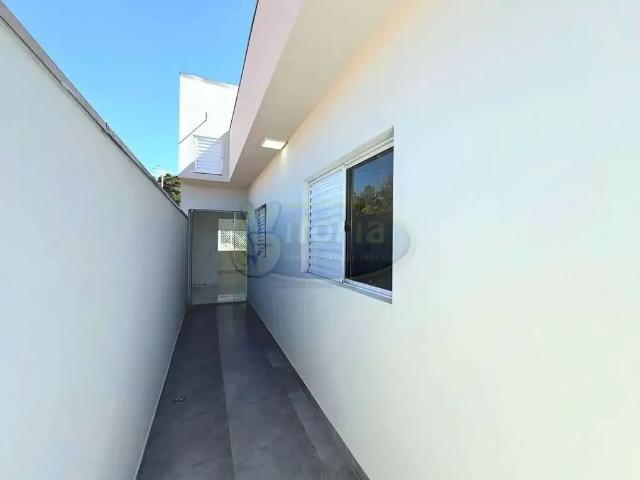 Casa / Sobrado para Venda em Toledo/MG Jardim das Oliveiras 2 Quartos