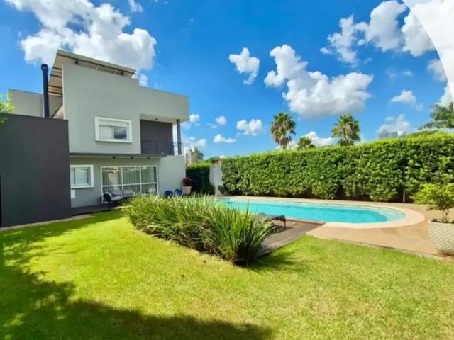 Casa / Sobrado para Venda em Toledo/PR Jardim Pancera 3 Quartos