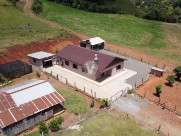 Casa / Sobrado para Venda em Toropi/RS Zona Rural 3 Quartos