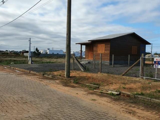 Casa / Sobrado para Venda em Torres/RS Vila São João 2 Quartos