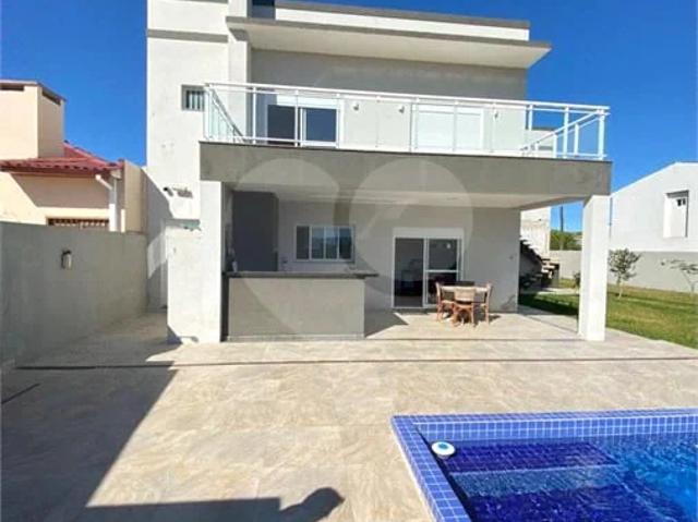 Casa / Sobrado para Venda em Torres/RS Vila São João 3 Quartos