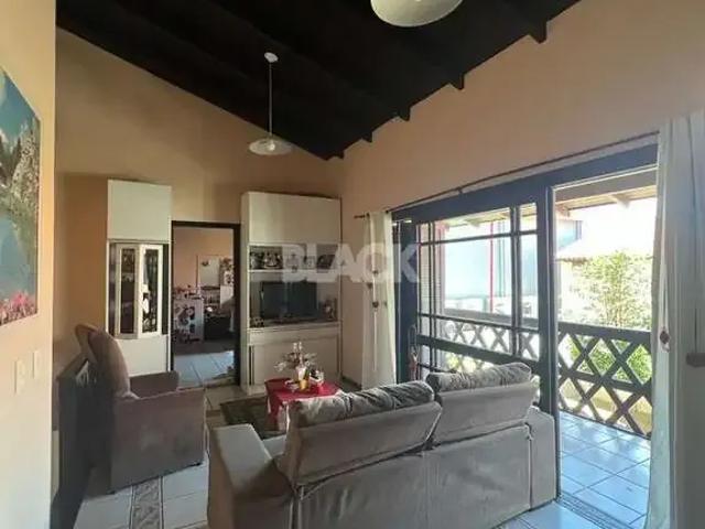 Casa / Sobrado para Venda em Torres/RS Centro 10 Quartos
