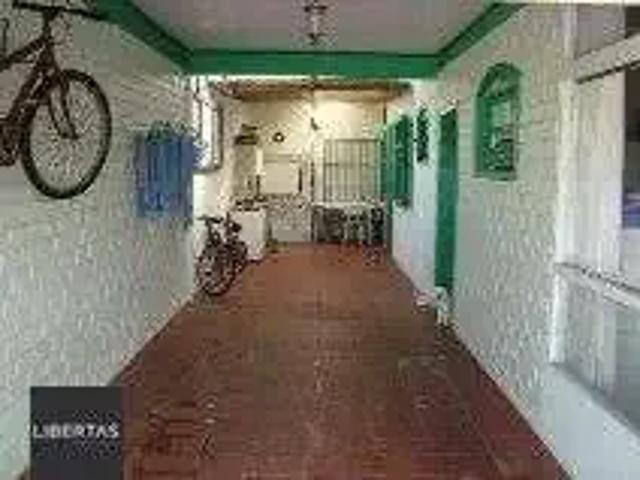Casa / Sobrado para Venda em Torres/RS Centro 5 Quartos