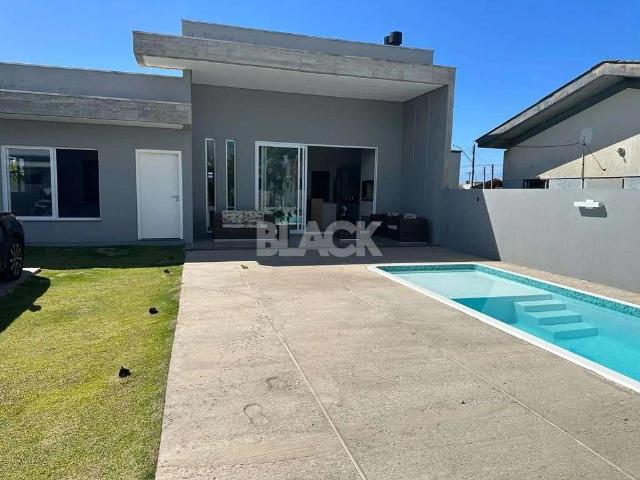 Casa / Sobrado para Venda em Torres/RS Itapeva 2 Quartos