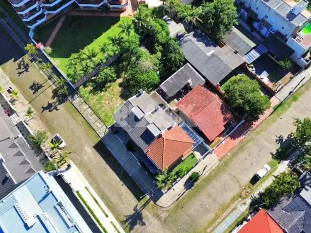 Casa / Sobrado para Venda em Torres/RS Praia da Cal 3 Quartos