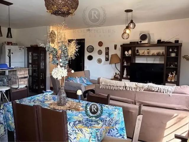 Casa / Sobrado para Venda em Torres/RS Praia da Cal 4 Quartos