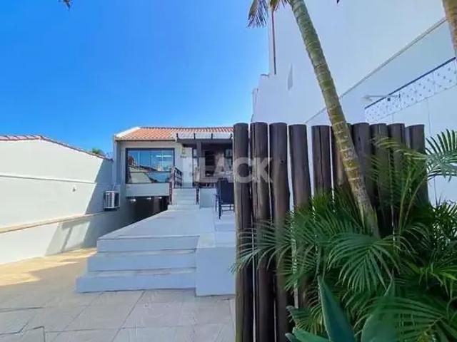 Casa / Sobrado para Venda em Torres/RS Praia da Cal 4 Quartos