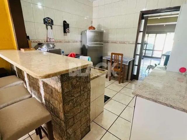 Casa / Sobrado para Venda em Torres/RS São Francisco 2 Quartos