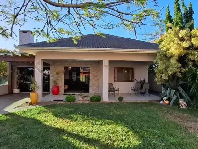 Casa / Sobrado para Venda em Tramandaí/RS Zona Nova 5 Quartos