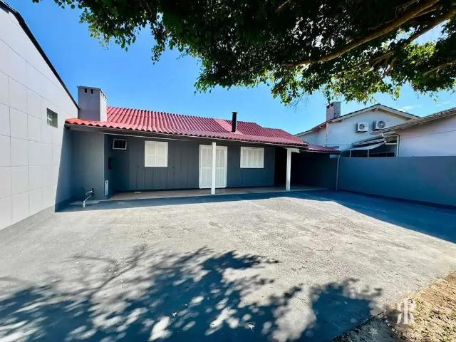 Casa / Sobrado para Venda em Tramandaí/RS Zona Nova Sul 4 Quartos