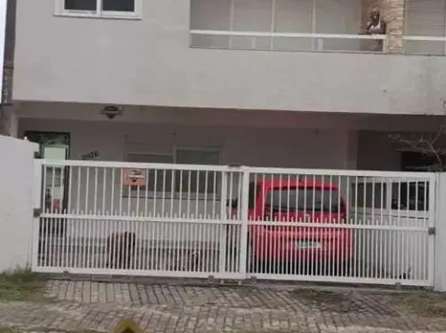 Casa / Sobrado para Venda em Tramandaí/RS Centro 3 Quartos