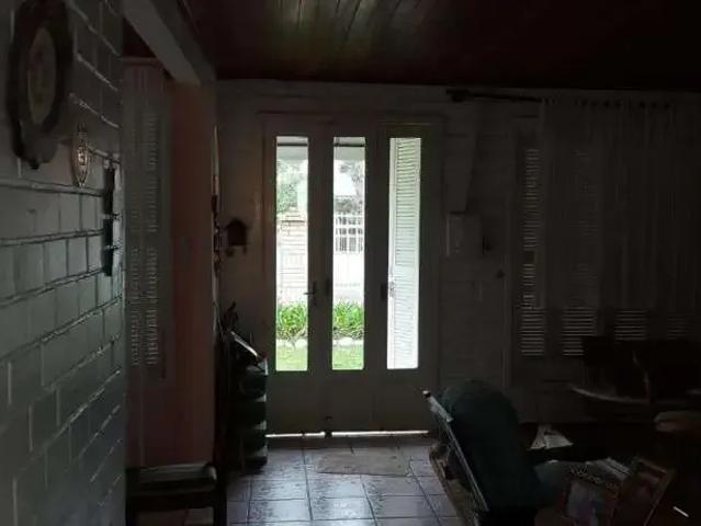 Casa / Sobrado para Venda em Tramandaí/RS Centro 3 Quartos