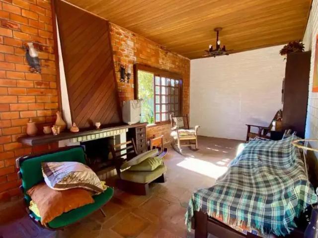 Casa / Sobrado para Venda em Tramandaí/RS Centro 3 Quartos