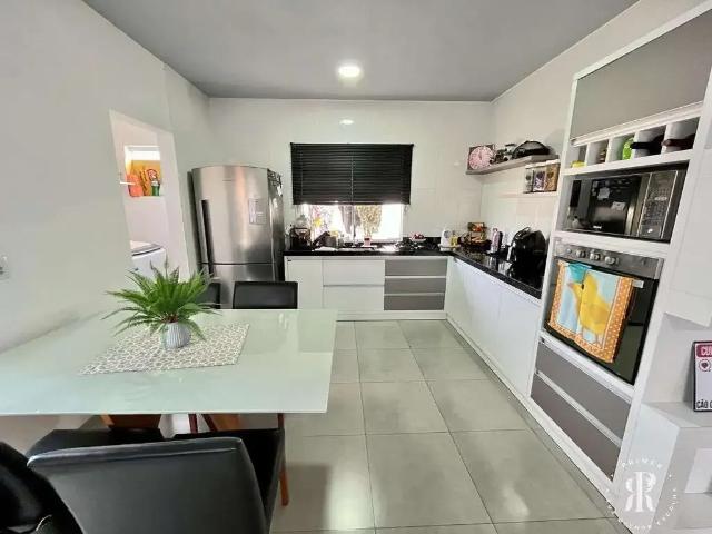 Casa / Sobrado para Venda em Tramandaí/RS Centro 1 Quartos