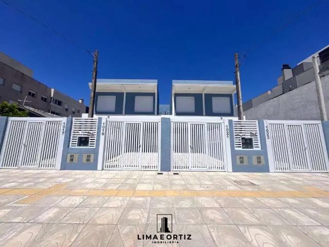 Casa / Sobrado para Venda em Tramandaí/RS Centro 4 Quartos