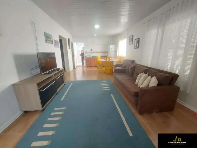 Casa / Sobrado para Venda em Tramandaí/RS Centro 4 Quartos