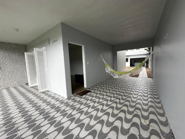 Casa / Sobrado para Venda em Tramandaí/RS Centro 4 Quartos
