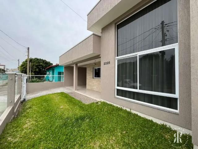 Casa / Sobrado para Venda em Tramandaí/RS Nova Tramandaí 3 Quartos