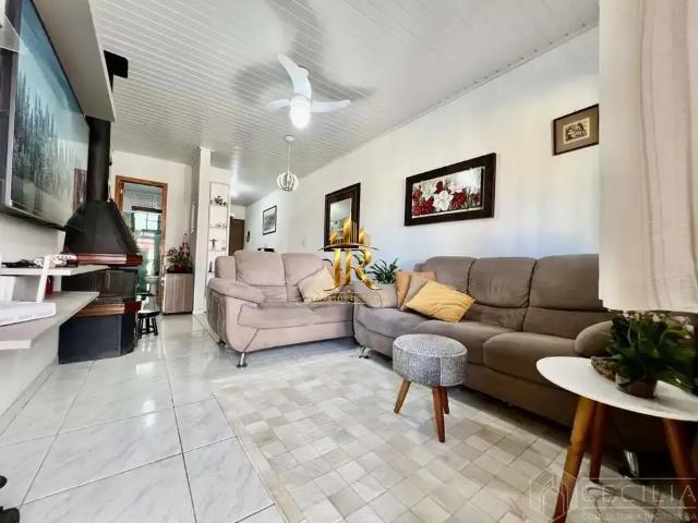 Casa / Sobrado para Venda em Tramandaí/RS Oásis Sul 2 Quartos