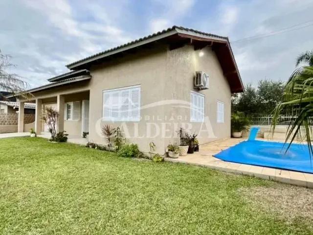 Casa / Sobrado para Venda em Tramandaí/RS São José 3 Quartos
