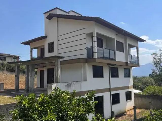 Casa / Sobrado para Venda em Treviso/SC Centro 3 Quartos