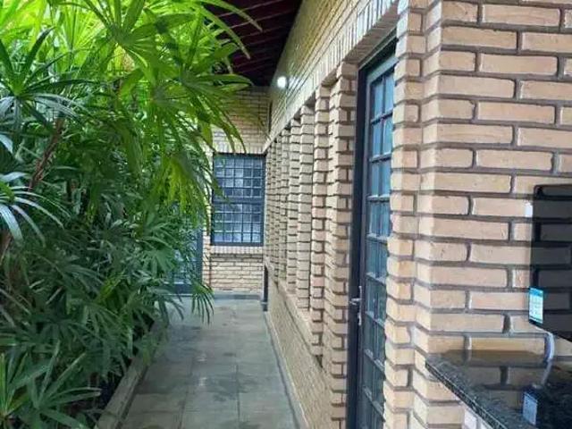 Casa / Sobrado para Venda em Três Lagoas/MS Colinos 5 Quartos