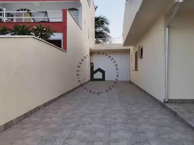 Casa / Sobrado para Venda em Tubarão/SC Centro 3 Quartos